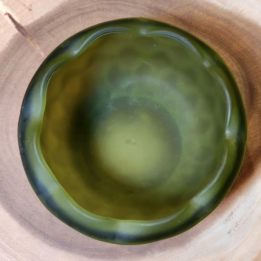 N/A elegant green